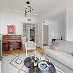 Tbs 320 - Superb Apartment With Eiffel Tower View